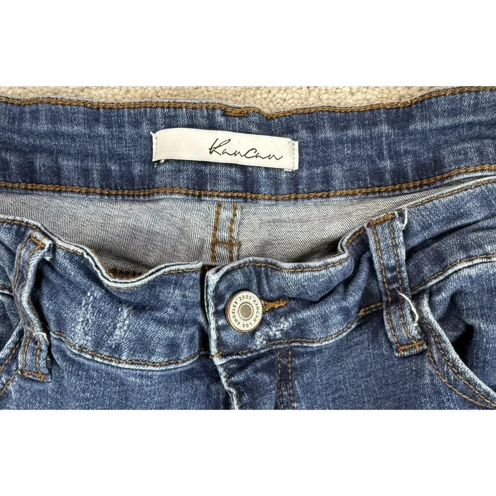 KanCan Boyfriend Destroyed Cuffed Stretch Jean Shorts Women's Jr Size 13/30 - Picture 3 of 5